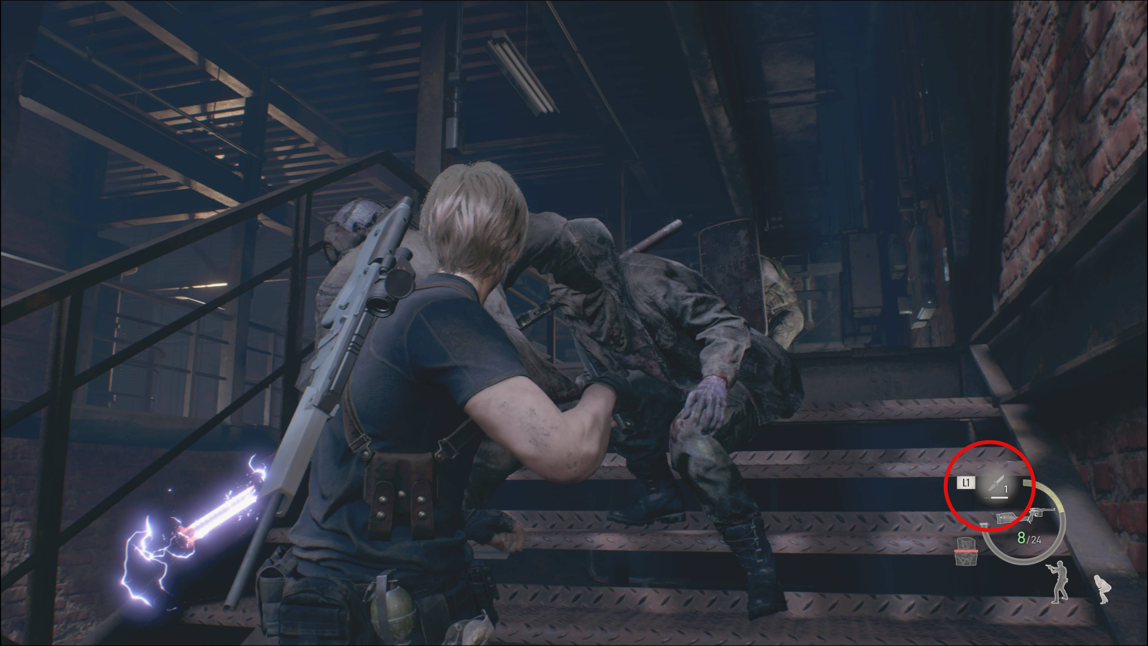 Does the Resident Evil 4 remake have PlayStation button prompts on PC?