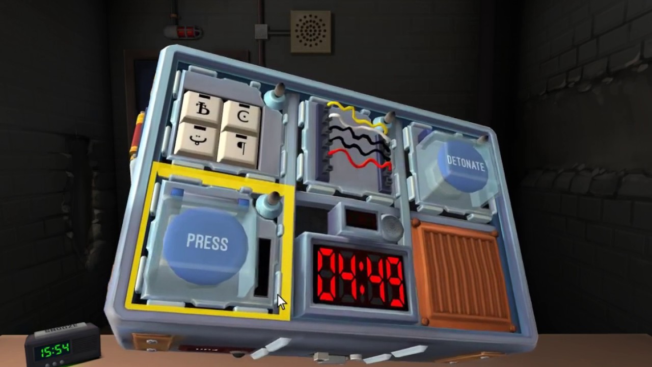 Keep Talking and Nobody Explodes - Defuse a bomb with your friends.